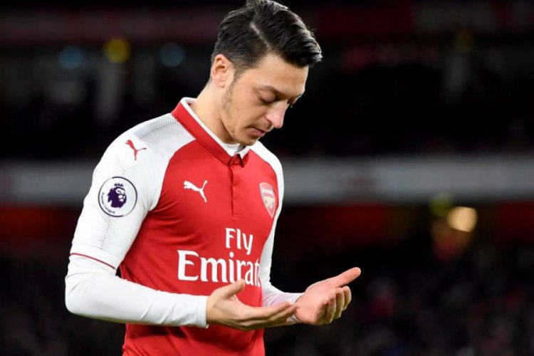 Mesut Özil'den İslamofobi'ye karşı çağrı