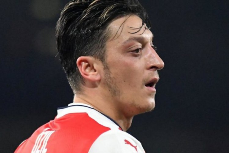 Mesut Özil'den İslam karşıtlığı ile ilgili paylaşım