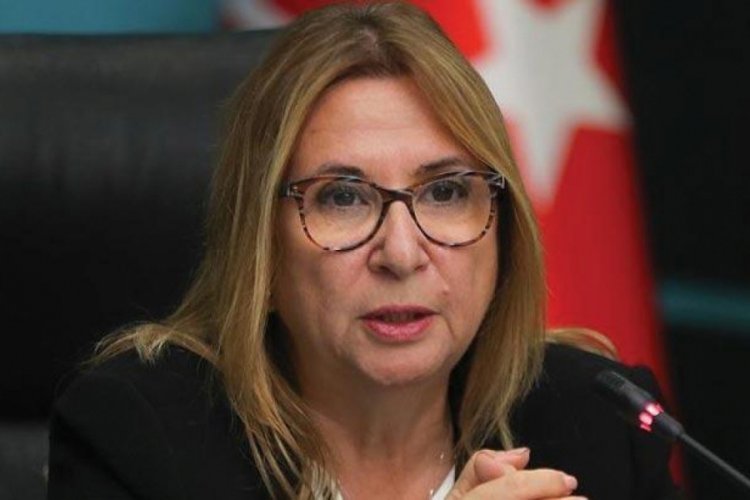 Bakan Pekcan'dan vefat eden annesi için taziye sunanlara teşekkür paylaşımı