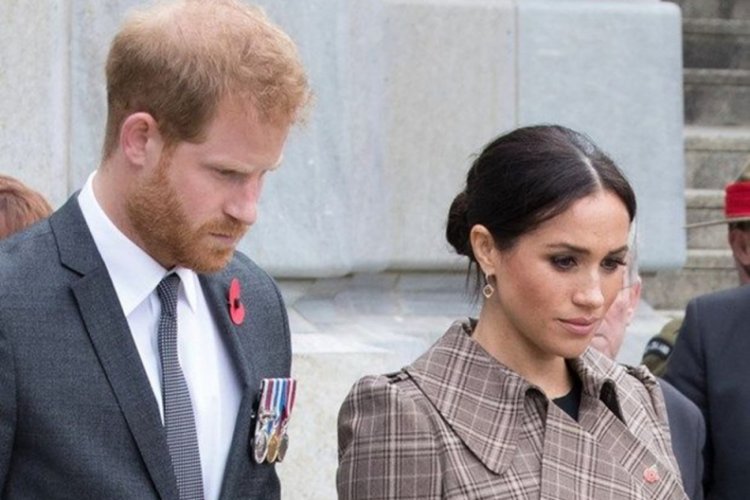 Kraliçe Elizabeth'in hediyesini verdiler