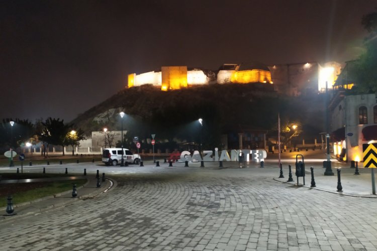 Gaziantep'te hafta içi sokağa çıkma kısıtlaması başladı