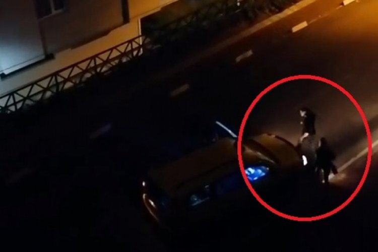 Bursa'da mahalleyi ayağa kaldıran olay! Çevreye küfürler ve tehditler savurdular