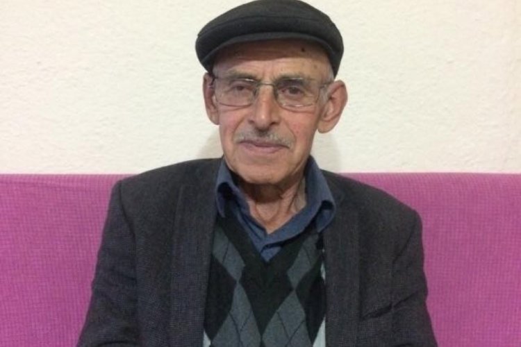Traktör şarampole devrildi
