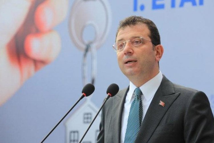 İmamoğlu'ndan Halk Ekmek büfeleri önündeki kuyruklarla ilgili açıklama