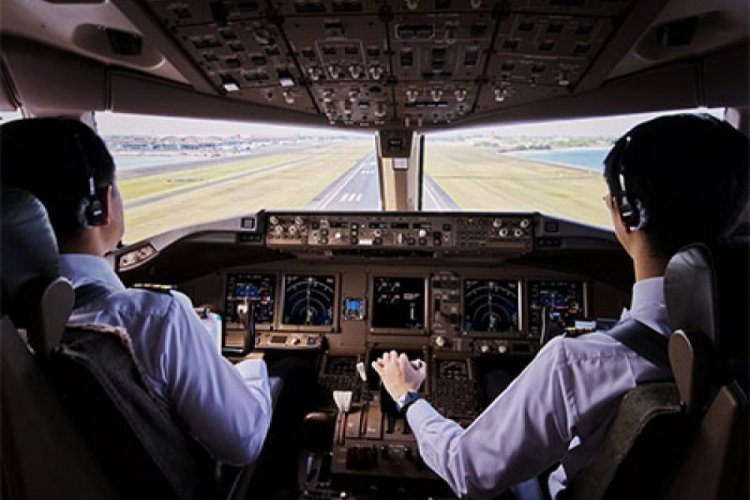 Koronavirüs bulaştıran pilot görevden alındı