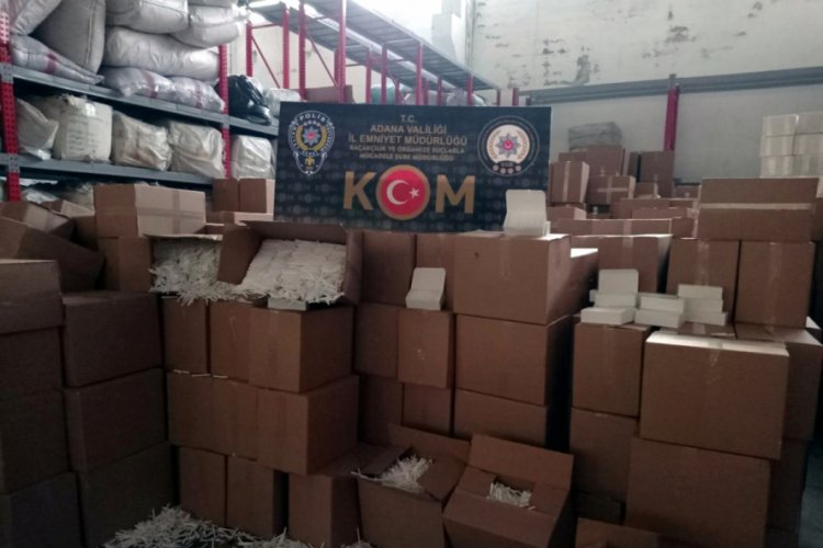 Adana'da 10 milyon 750 bin adet kaçak makaron ele geçirildi