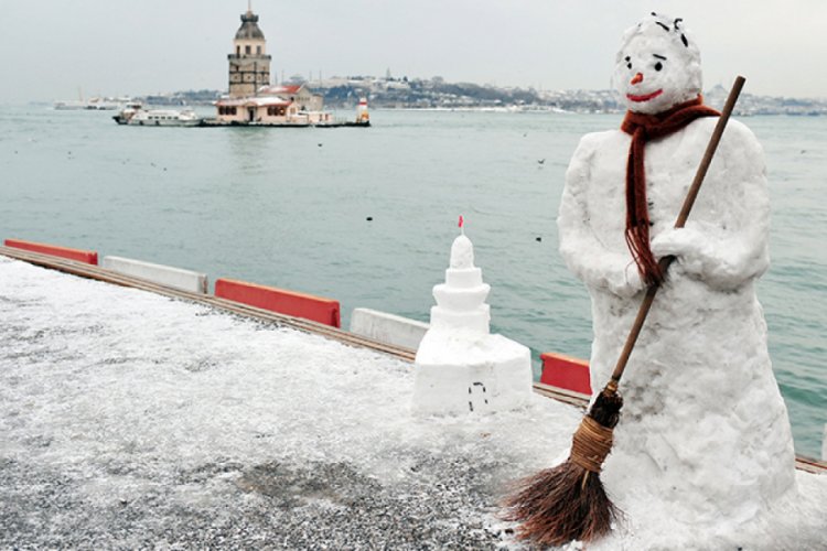 Meteoroloji İstanbul için kar haberlerini yalanladı