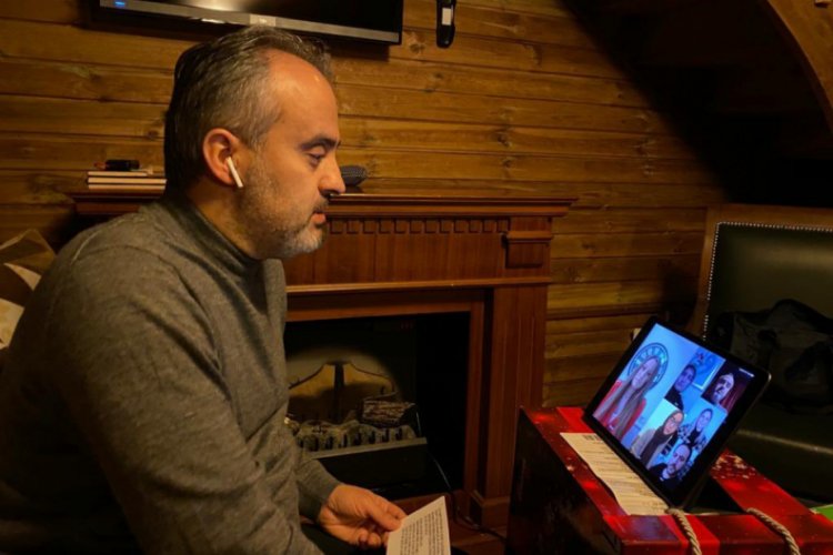 Bursa'da üniversite adaylarına online moral