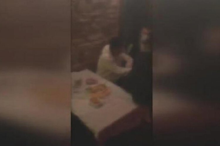 Beyoğlu'nda eğlence mekanına baskın! 43 kişiye ceza