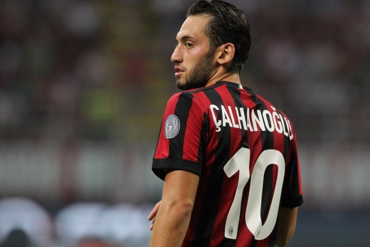 Hakan Çalhanoğlu koronavirüse yakalandı