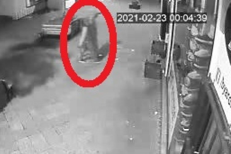 Bursa'da ilkinde yakalandıkları ayakkabıcıyı ikincide soydular