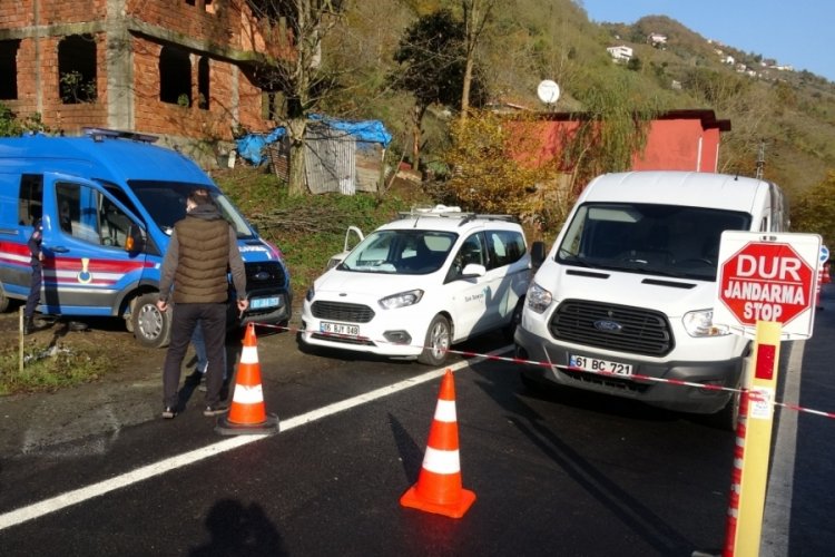 Kırmızı alarm veren Karadeniz'de 19 yerleşim yeri karantinada
