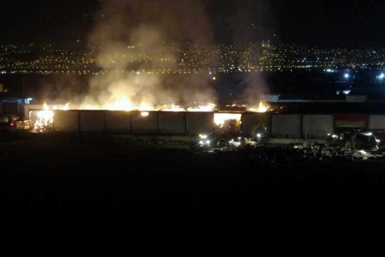 Kahramanmaraş'ta fabrika yangını