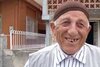 Kahkahalara boğuldu