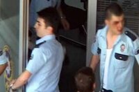 Havalimanında polise dayak!