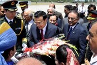 Çin Başbakanı Pakistan'da...