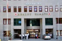 İki kadını öldüren sanığın yargılanmasına başlandı
