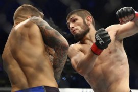 UFC Hafif Sıklet Şampiyonu Khabib Nurmagomedov zirvede bıraktı