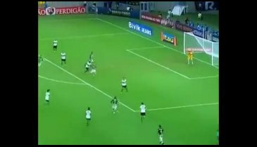 Alex bu gole hayran oldu!