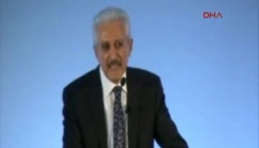 Mehmet Ali Aydınlar gözyaşlarına hakim olamadı!