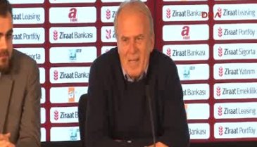 Galatasaray - Akhisar Belediyespor maçının ardından Mustafa Denizli açıklamada bulundu