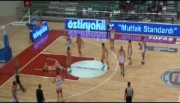 Tofaşlı basketbolcudan pes dedirten hareket