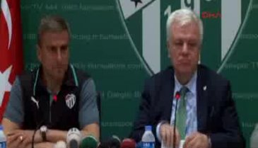 Bursaspor, Hamzaoğlu ile 2 yıllık sözleşme yeniledi