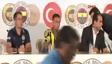 Fenerbahçe, Gregory van der Wiel ile sözleşme imzaladı