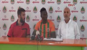 Aytemiz Alanyaspor, Omeruo ve Gassama ile sözleşme imzaladı