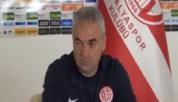 Antalyaspor Teknik Direktörü Çalımbay: Ayağımızı yere basmalıyız