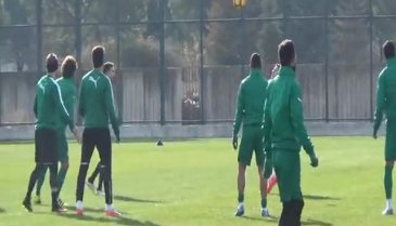 Bursaspor'da Çaykur Rizespor karşılaşmasının hazırlıkları sürüyor