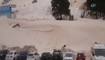 Çığ dağdan böyle indi
