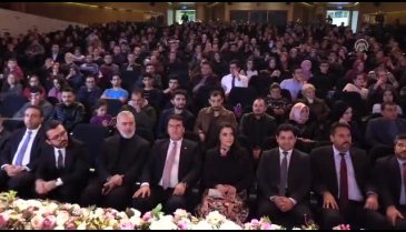 "Payitaht Abdülhamid" dizisinin oyuncuları Bursa'da söyleşiye katıldı
