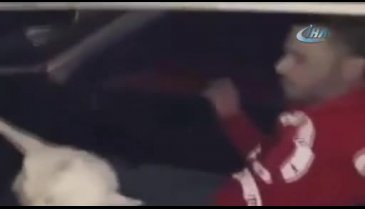 Bursa'da köpeği vahşice yumruklayanlar tutuklandı!