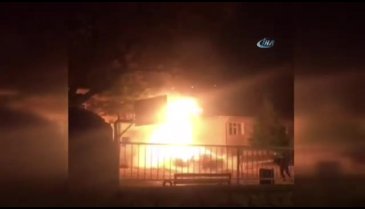 Cinnet getiren adam evini ve otomobilini ateşe verdi