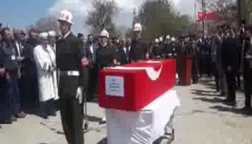 Şehit uzman çavuş, son yolculuğuna uğurlandı