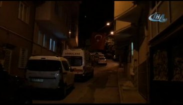 Bursalı şehidin evi Türk bayraklarıyla donatıldı