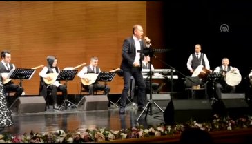 Sümer Ezgü, Bursalı müzikseverlerle buluştu