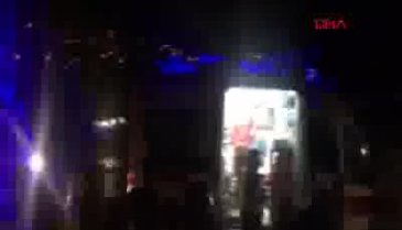 Elazığ'da yolcu midibüsü devrildi: 24 yaralı