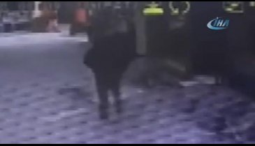 Ölümden saniyelerle kurtuldu