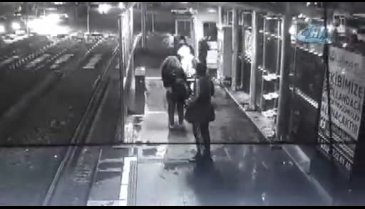 Tramvayda insanlık dersi veren gencin yeni görüntüleri ortaya çıktı