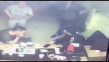 Cinayet güvenlik kamerasına yansıdı