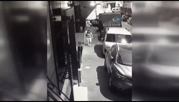 Vicdansız anne yeni doğmuş bebeğini çöpe böyle bıraktı