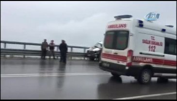 Bursa'da tır ile kamyonet çarpıştı: 1 yaralı