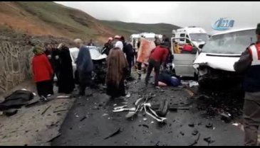 Katliam gibi kaza! Ölüler ve yaralılar var