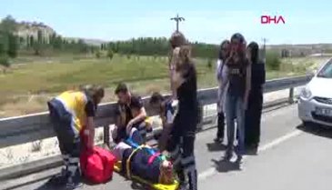 Eşini yaralı halde bırakıp, etek almaya gitti!