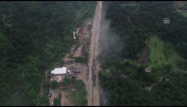 Bursa'da sağanak ve sel! (Drone görüntüsü)