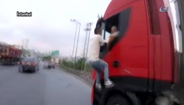 TEM Otoyolunda film sahnelerini aratmayan olay!