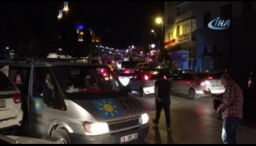Bursa'da seçim standında kavga çıktı