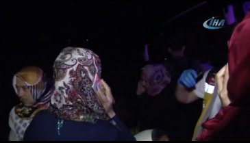 Bursa'da arıza yapan otobüse tır çarptı: 2 ölü, 10 yaralı - 2